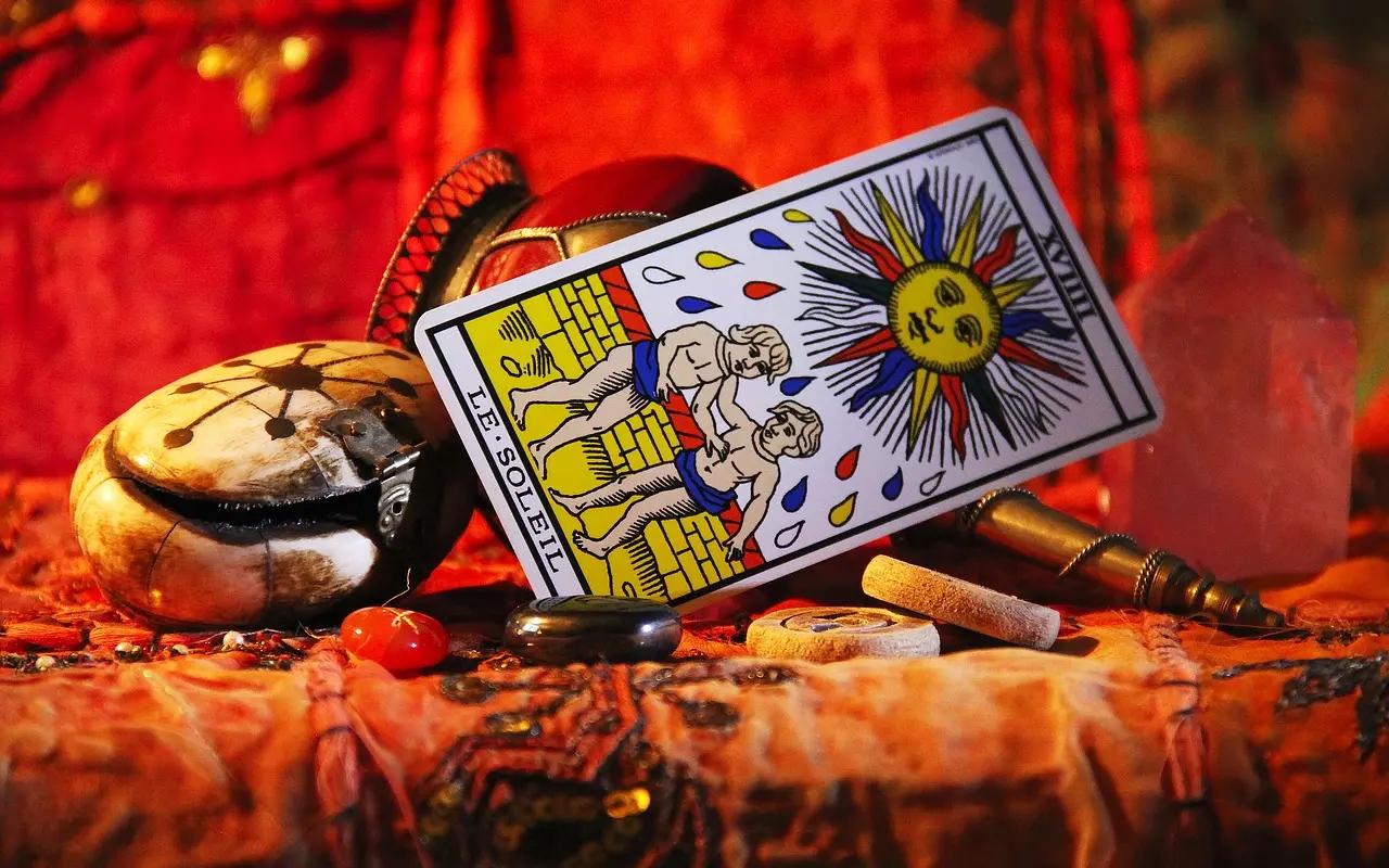 Where Can I Find a Free Tarot Generator?