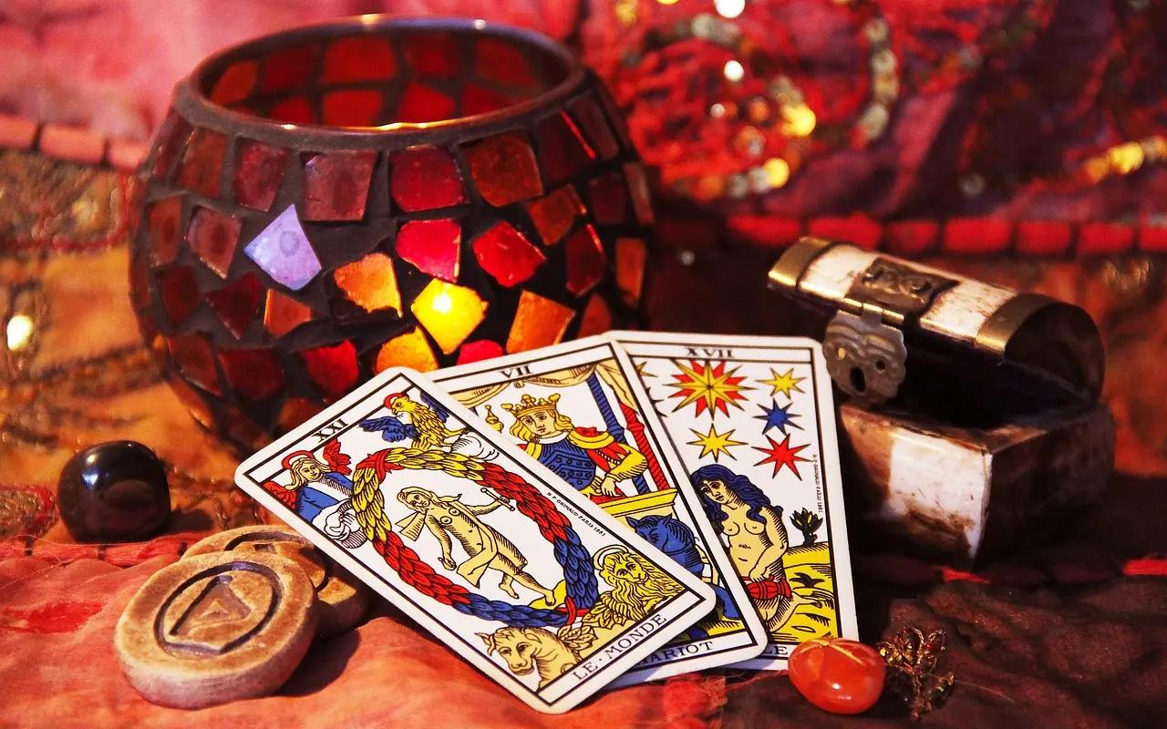 Get Your Online Tarot Card Reading for Free